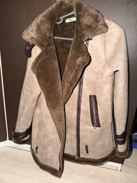 Продам дублёнку женскую,новую