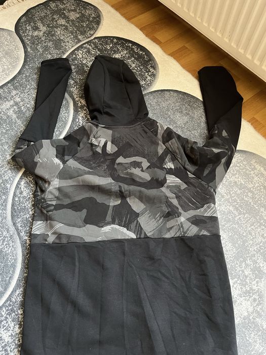 Суичъри nike M ка