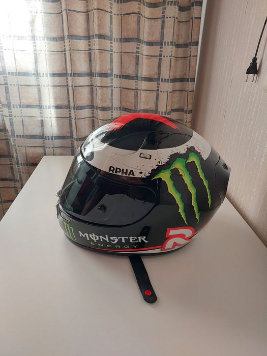 Продам мотошлем HJC