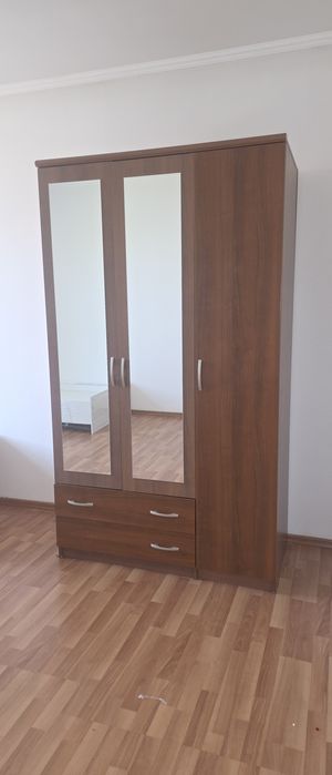 Шкаф в хорошем состоянии