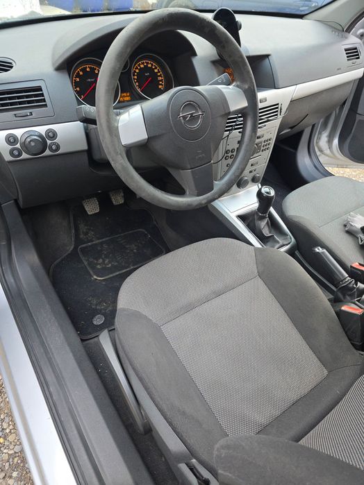 Opel Astra H prima înregistrare în românia, al doilea proprietar