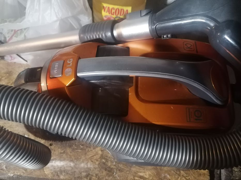 Пылесос LG с компрессором