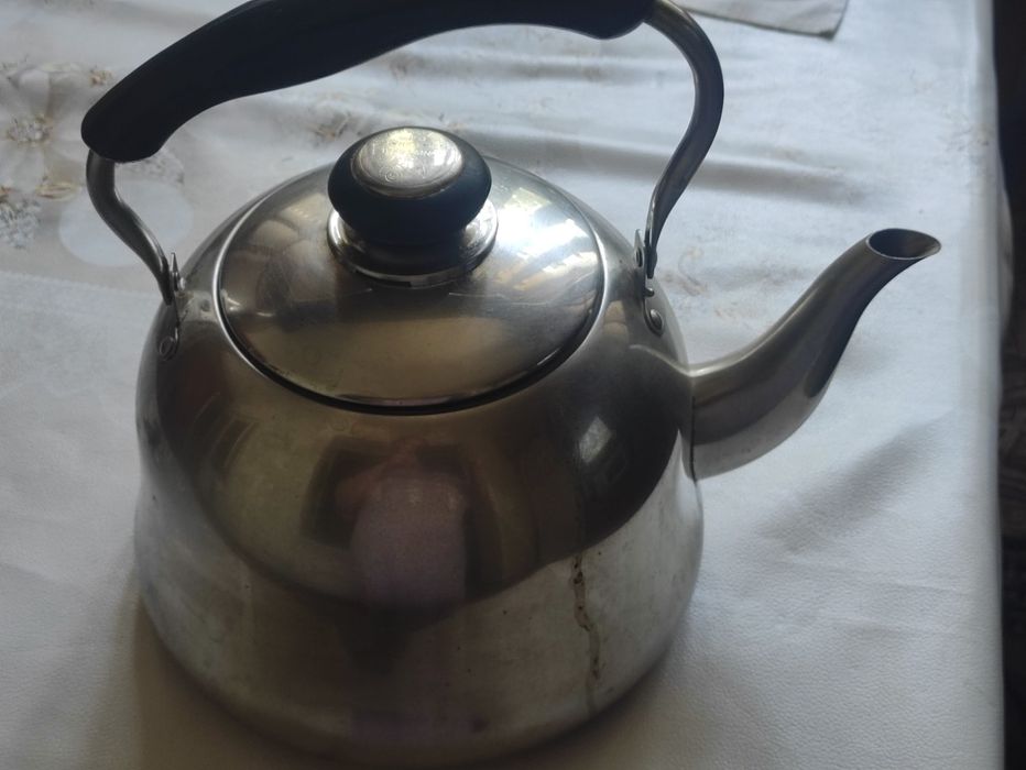 Чайник нержавейка 3 литров.