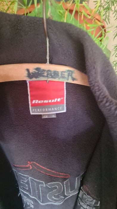 Hanorac fleece foarte călduros…..
