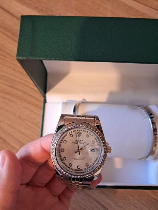 Rolex White Oyster Perpetual Datejust