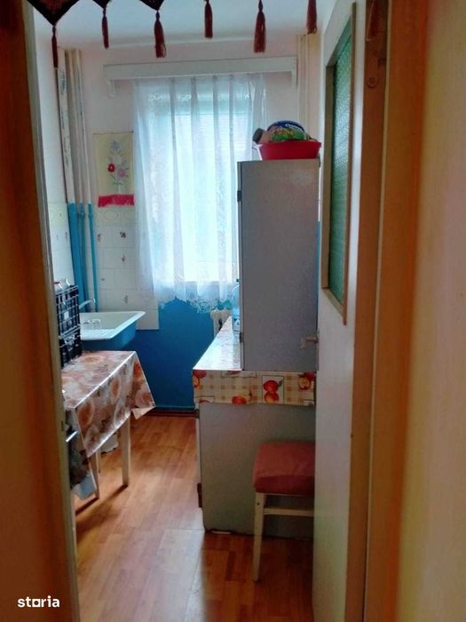 Vând apartament cu 3 camere, Ocna Mureș