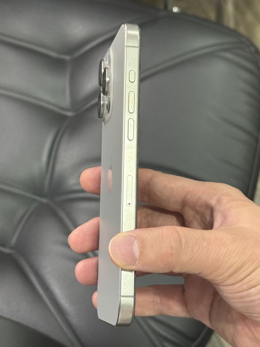 iPhone 15 pro max 512