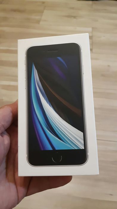 iPhone SE, белый цвет 64GB