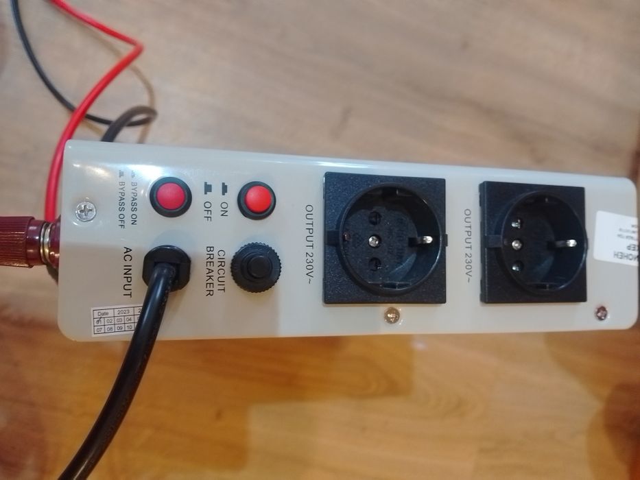 Инвертор за ток UPS  чиста синусоида 1000VA