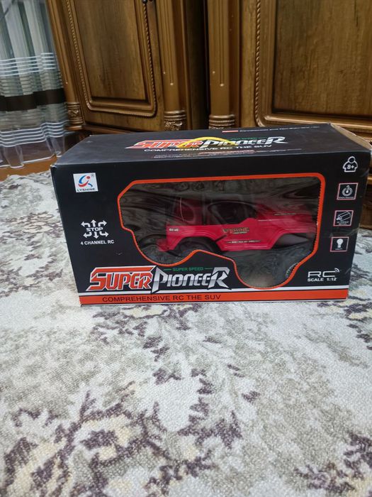 Машинка на радиоуправлении