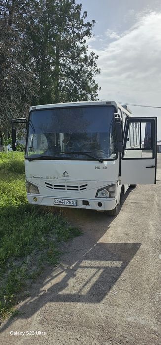 Автобус исузу 2016 год