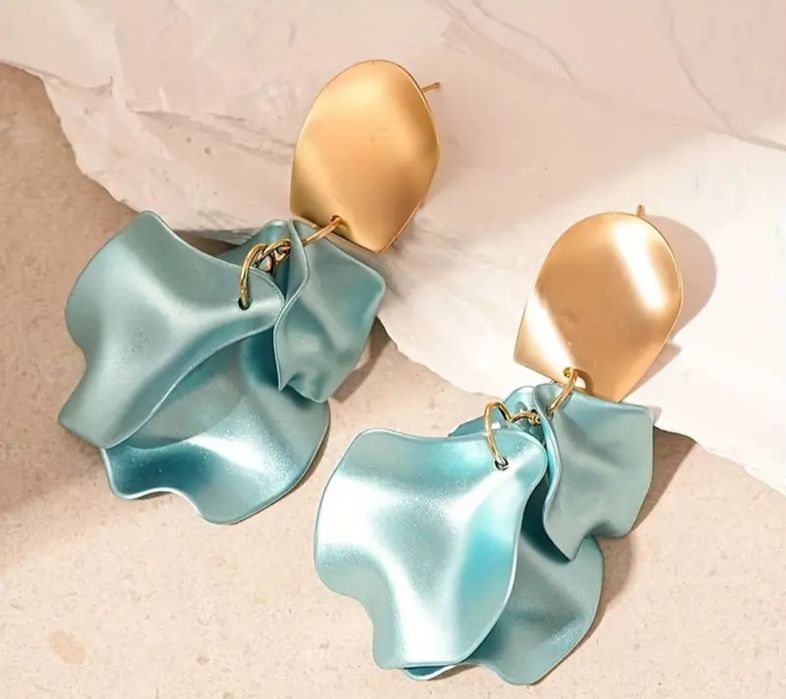 Дамски елегантни обеци