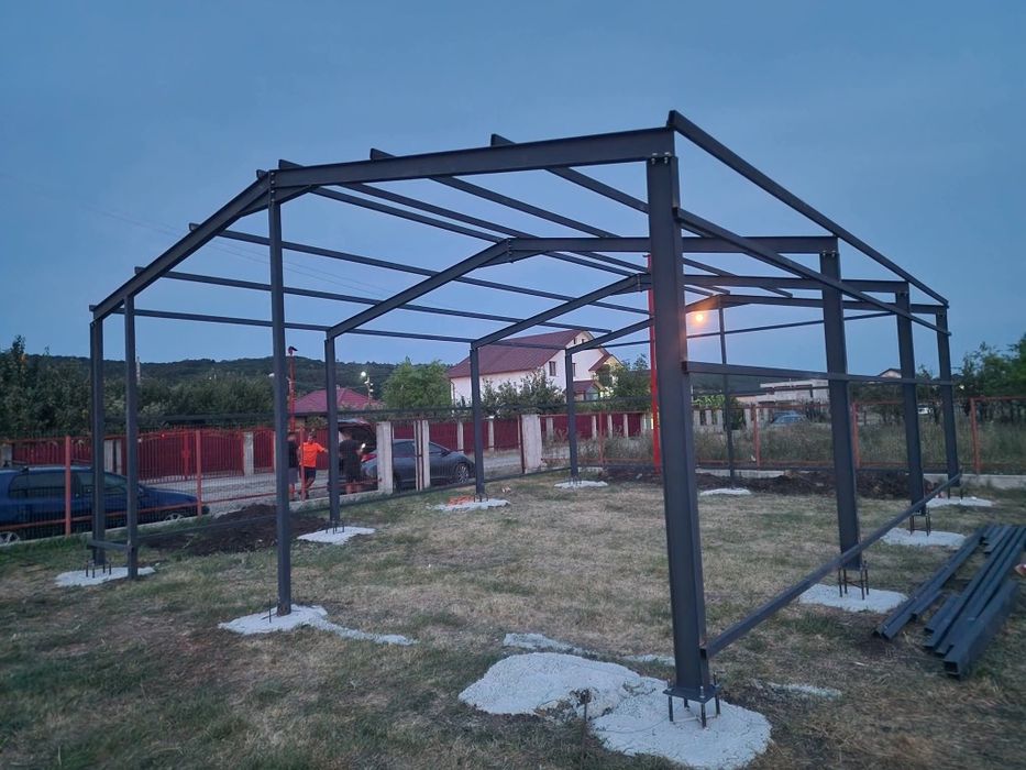 Vând hala metalica 10x20x4