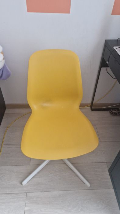 Продам стул IKEA