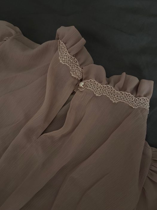 Платье женское на празник