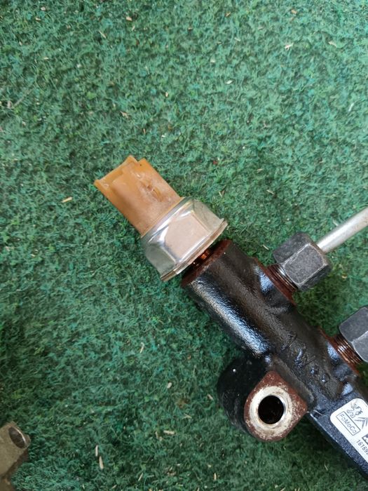 Дюза Дюзи ГНП рейл Пежо Ситроен 1.6 блу ХДИ / Peugeot Citroen 1.6 hdi