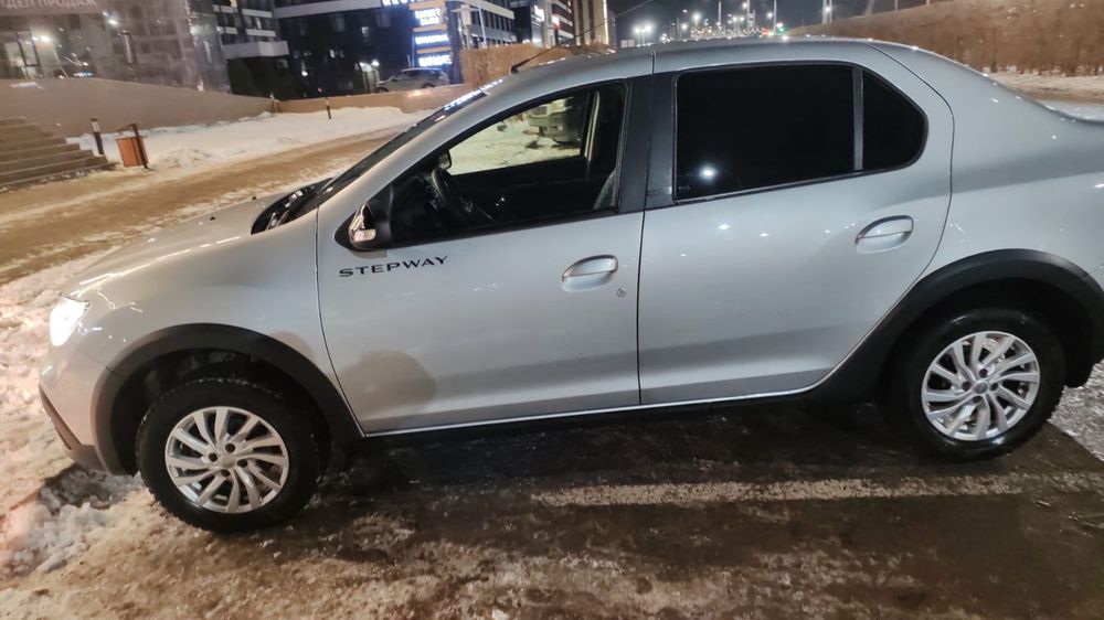 Продам Reno Logan stepwаy 2021