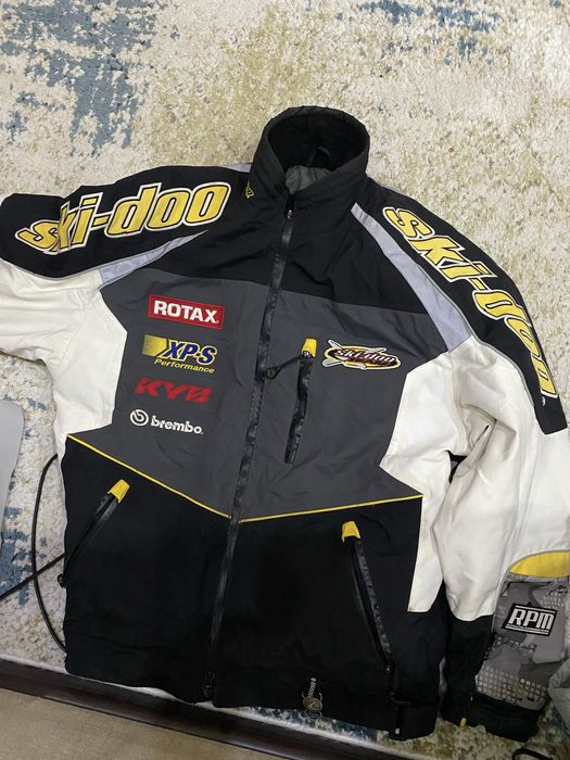 Продам куртку снегоходную SKI-DOO