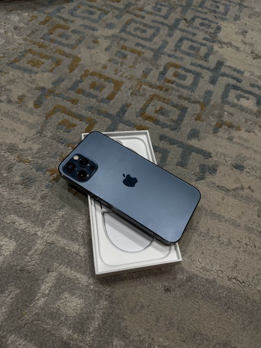Продам Iphone 12 pro 256gb