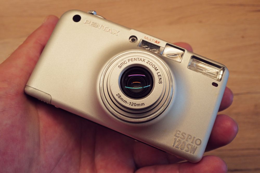 Aparat foto Pentax Espio 120SW MJU film point and shot TOP metalic