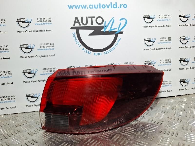 Stop aripa cu soclu bec dreapta Opel Astra K