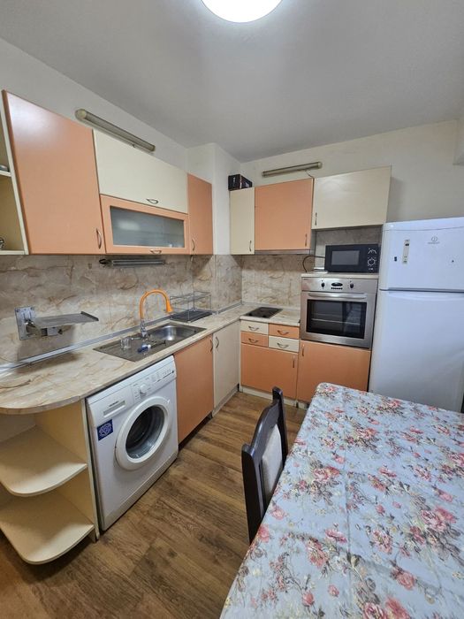 Дава се под наем Тристаен апартамент в Видин, Химик - 70 кв.м за 280.5 € - Снимка #7