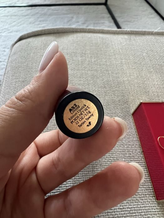 Червила Estee Lauder, Valentino, Lancome