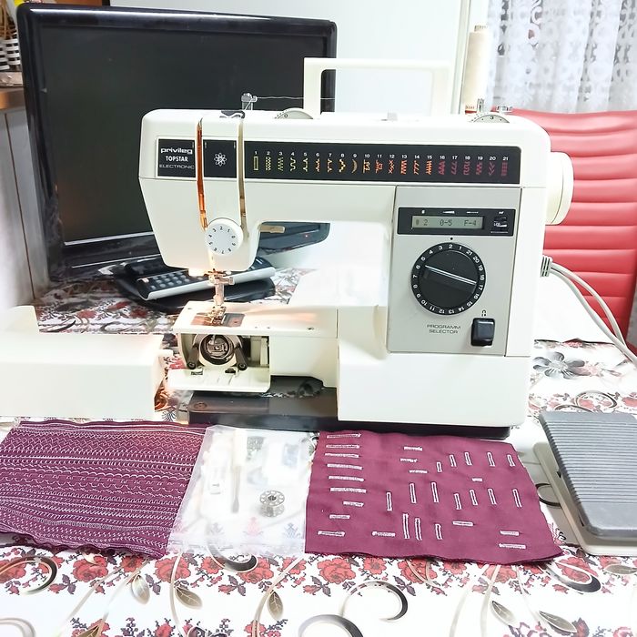 Masina de cusut PRIVILEG cu butoniera automata dintr-un singur pas