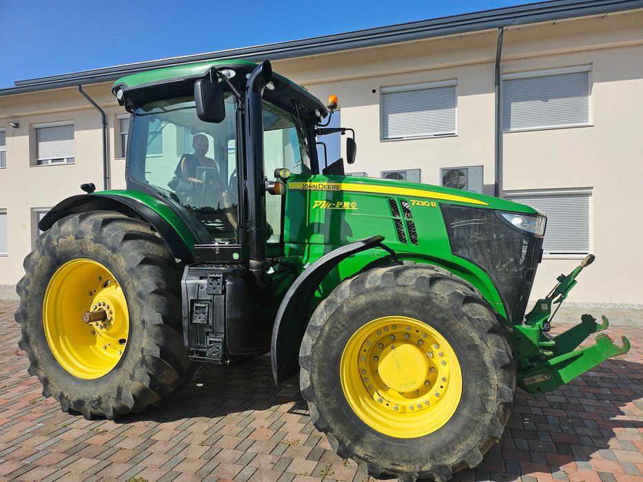 Tractor John Deere 7230R