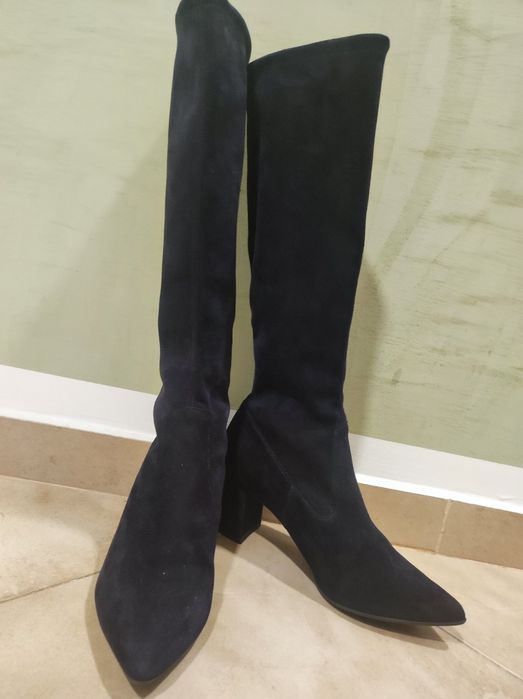 Нови дамск ботуши на Peter Kaiser от естествен велур