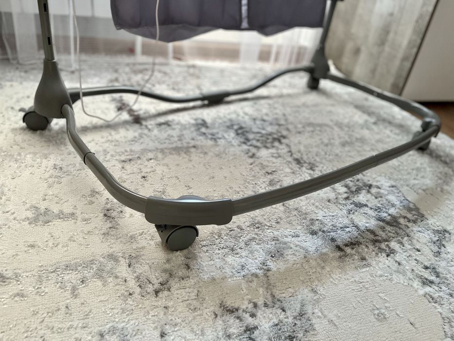 Продам новую люльку