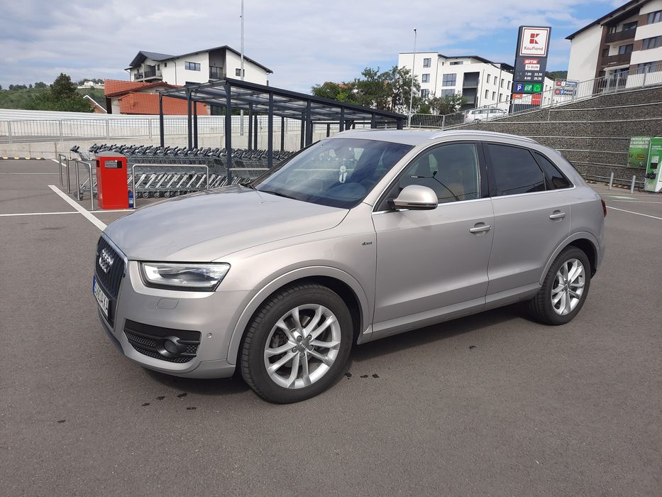 Vând Audi Q3 4x4 2.0 TDI