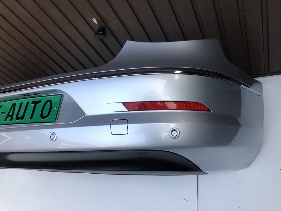 Bara spate vw Passat CC cu senzori de parcare cod culoare LA7W