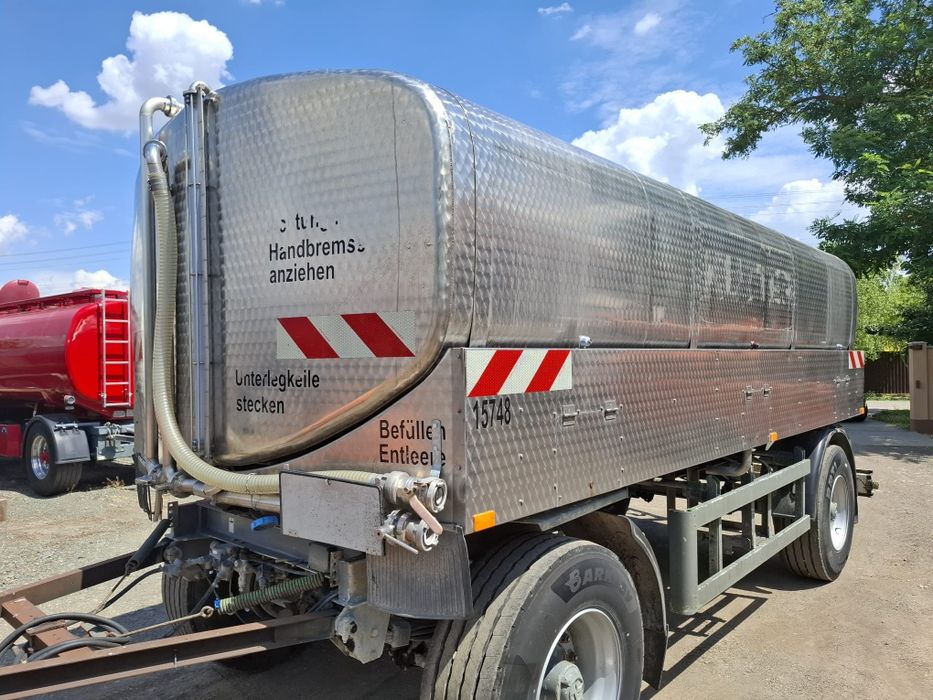 Remorcă cisternă 14000l inox pe arcuri pentru agricultură, apă, UAN