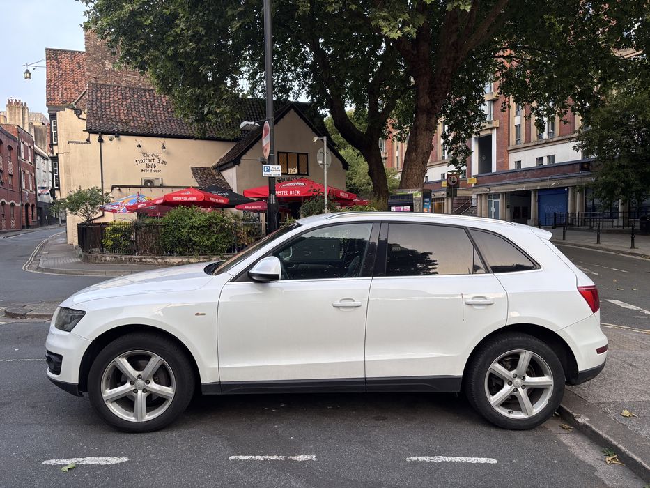 AUDI Q5 2010 — imagine 3