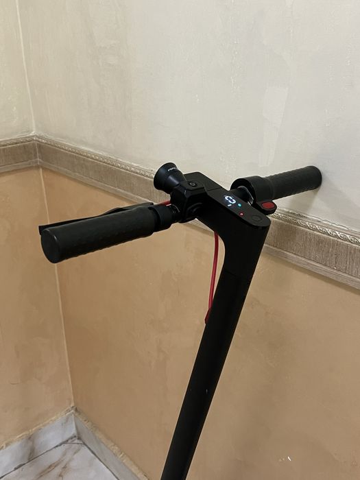 Электросамокат xiaomi m365 pro