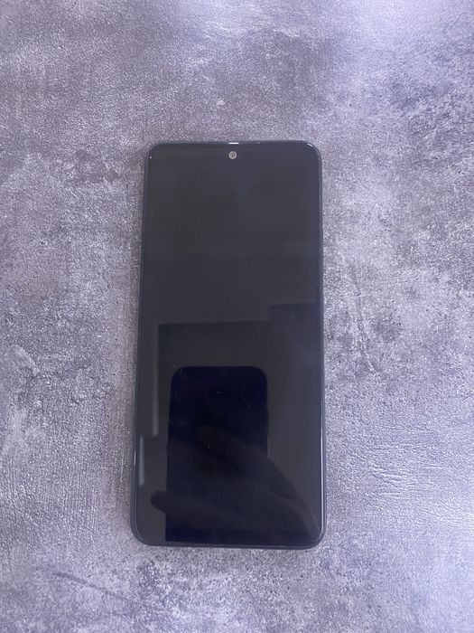 Телефон Redmi Note 12