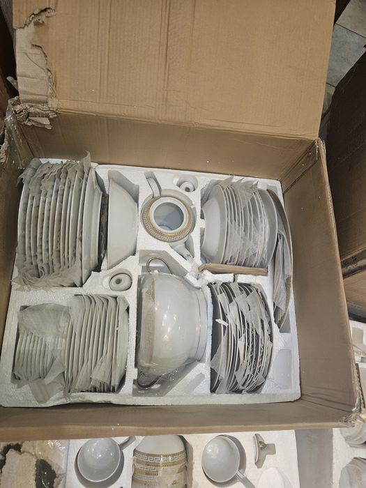 Столовый супер сервиз 65 000тг