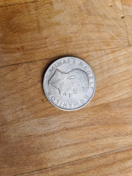 Monedă Regele Mihai 100 lei din 1943,  1944 artă  colecție