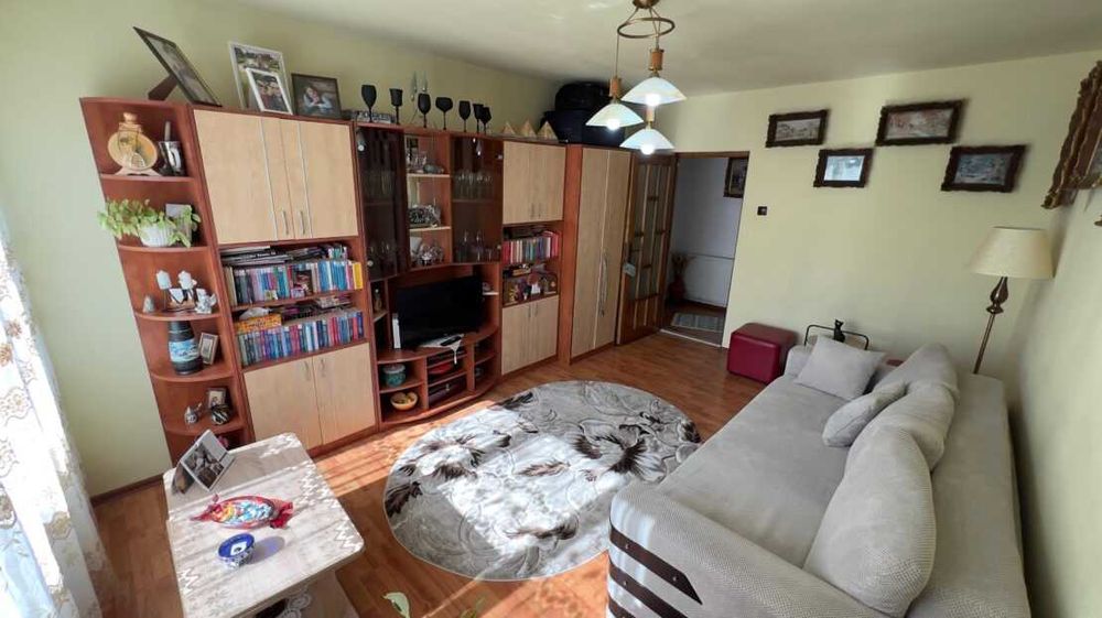 2 camere piața centrală de vânzare