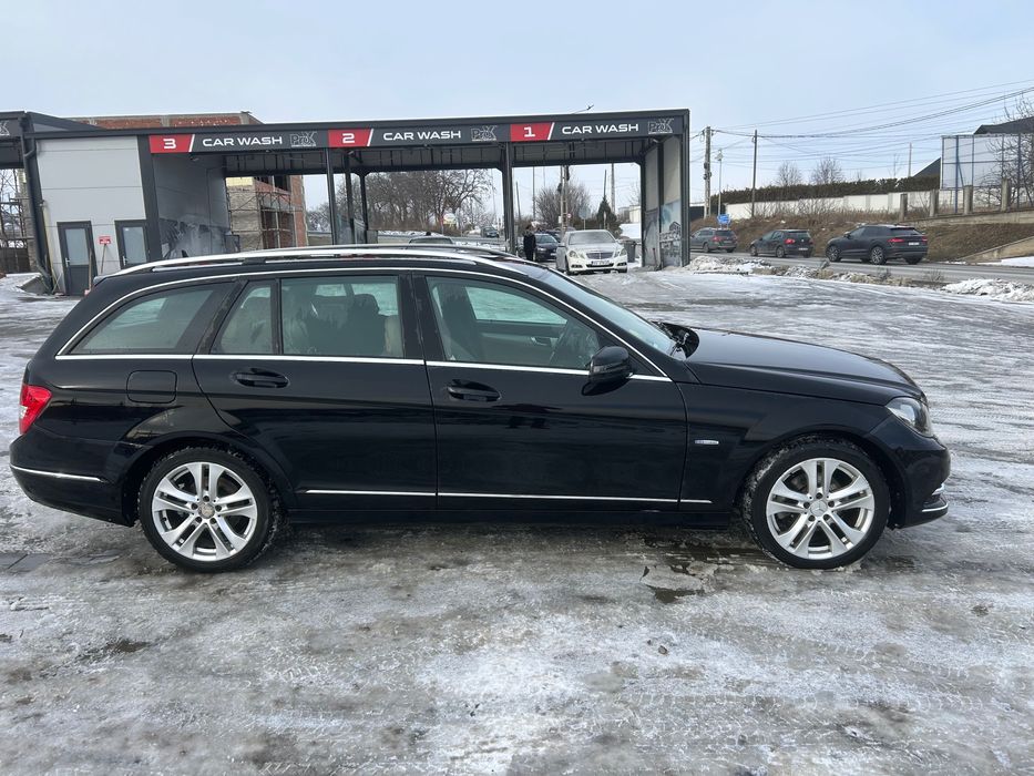 Mercedes benz c200 2011