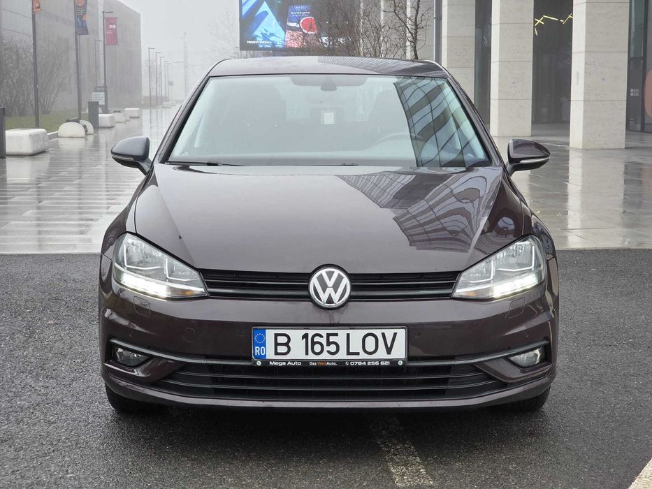 VW Golf Hatchback, 1.0 benzina, automata DSG, 110cp, stare foarte buna