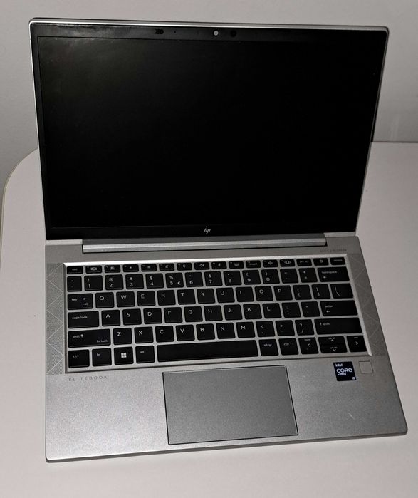 Laptop HP EliteBook 830 G8