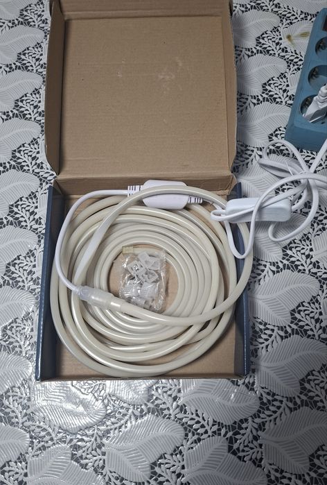 Bandă neon led flexibilă 5m - alb cald