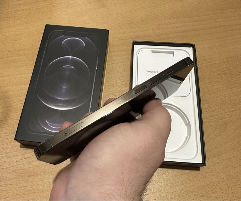 iPhone 12 Pro - Graphite - 128 GB