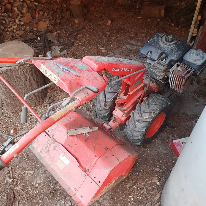 Motocultor funcțional