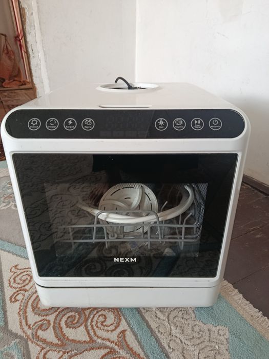 Посудамоющий машина.