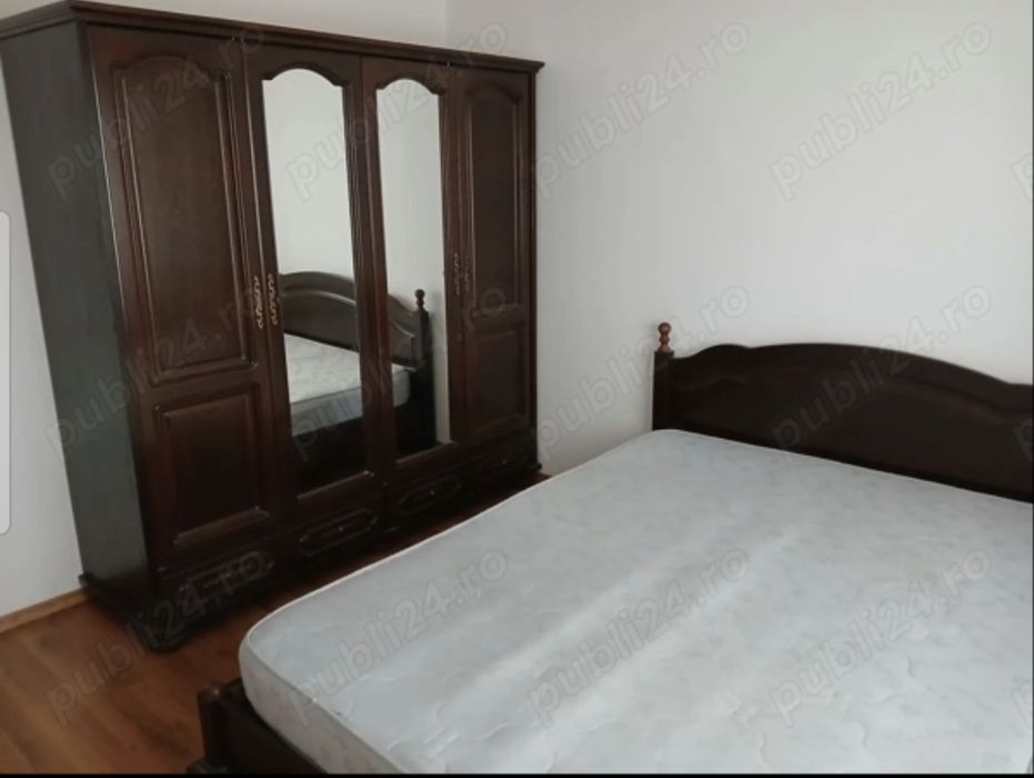 Inchiriez apartament 3 camere Piata Mihai Viteazu