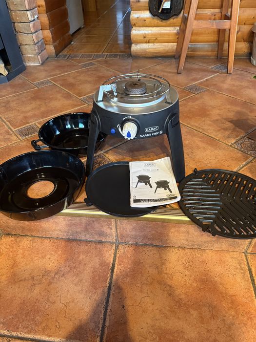 Vand gratar pe gaz Cadac Safari Chef 2