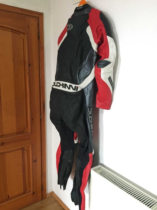 Екип от една част DUCHINI размер 54